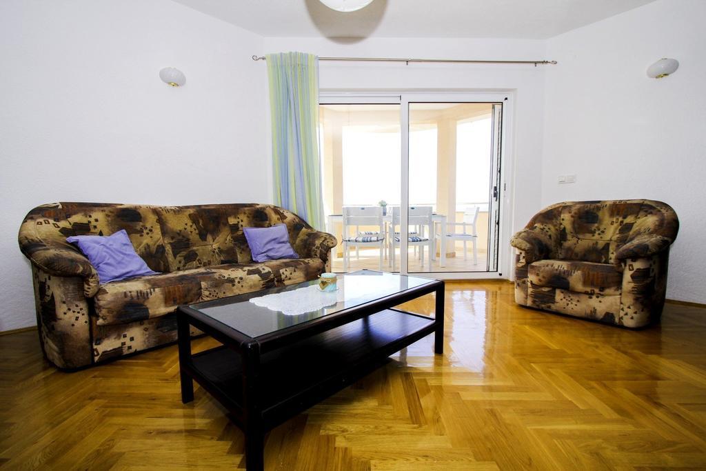 Apartments Zlatka Trogir Ruang foto